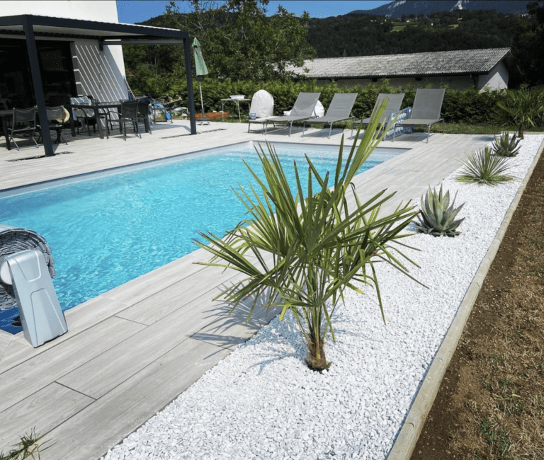 Pool Impression