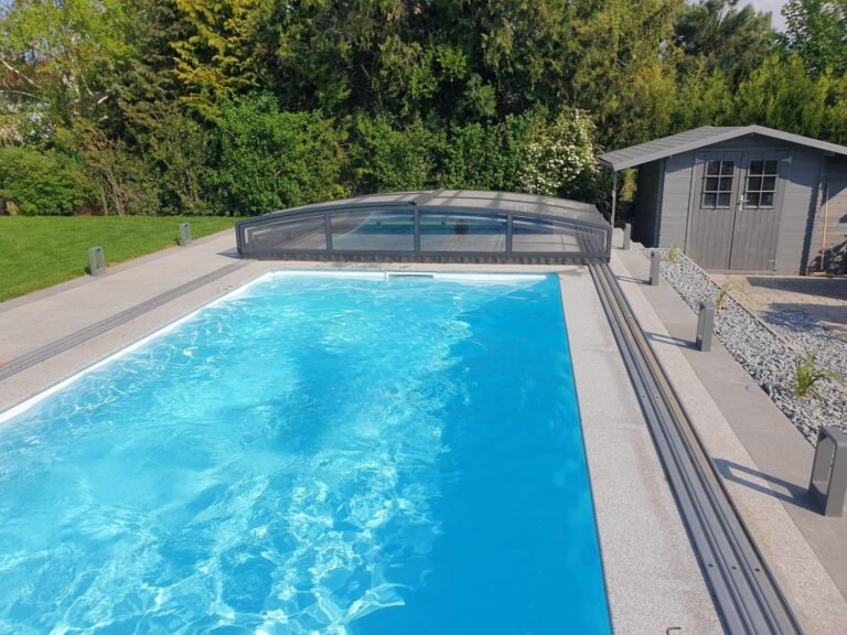 Pool Impression
